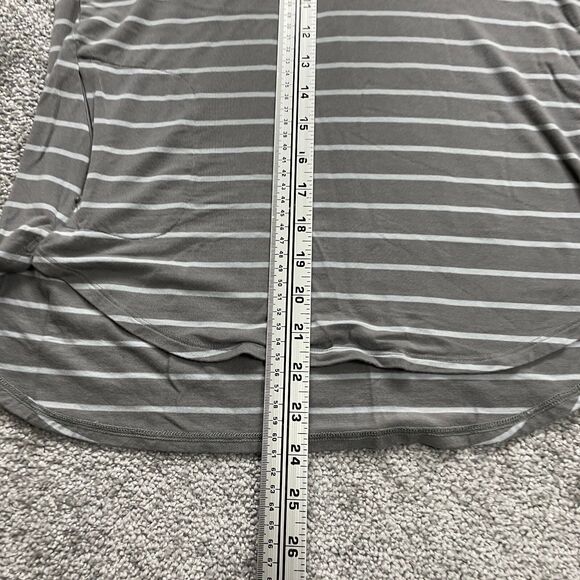 Columbia T Shirt Top Womens Small Gray Striped Pockets Round Neck Short Sleeve - Picture 8 of 12